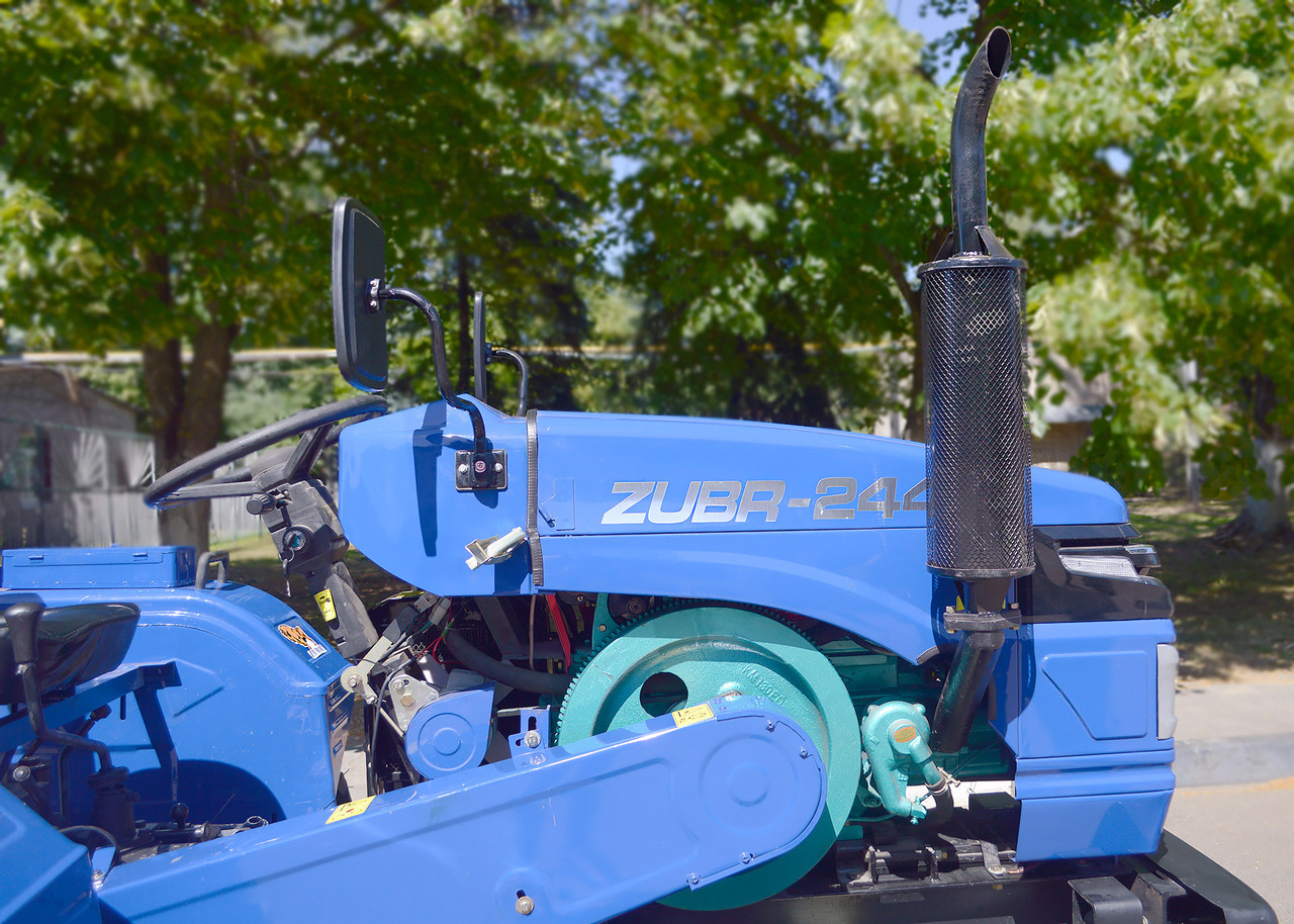 Мини трактор Zubr 244D 24 Л.С. 4Х4