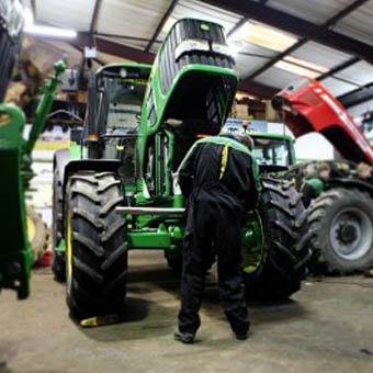 Обслуживание минитрактора