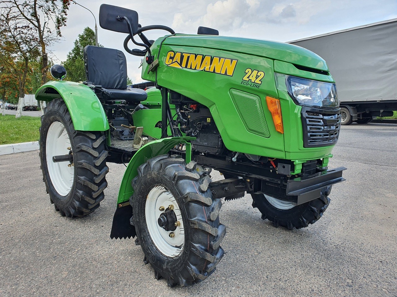 Минитрактор Catmann MT-242 ECO-Line + фреза, плуг