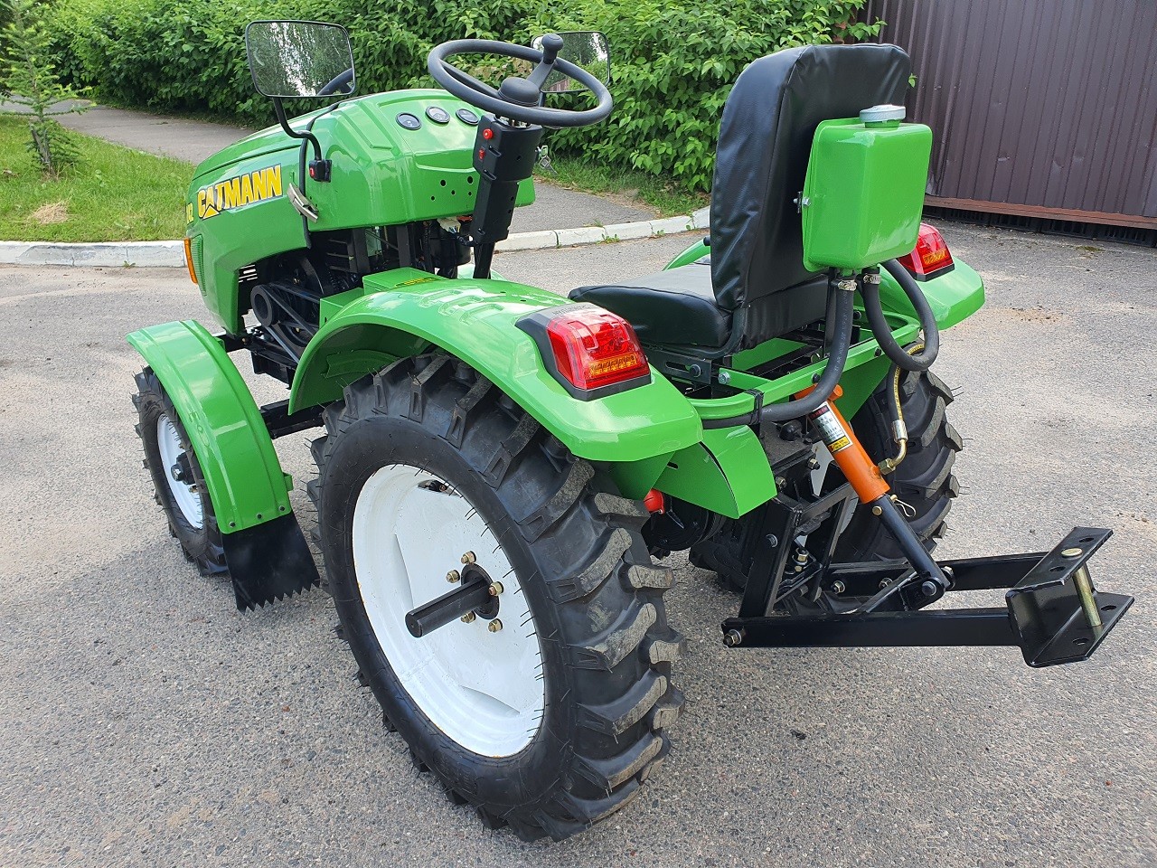 Минитрактор Catmann MT-242 ECO-Line + фреза, плуг