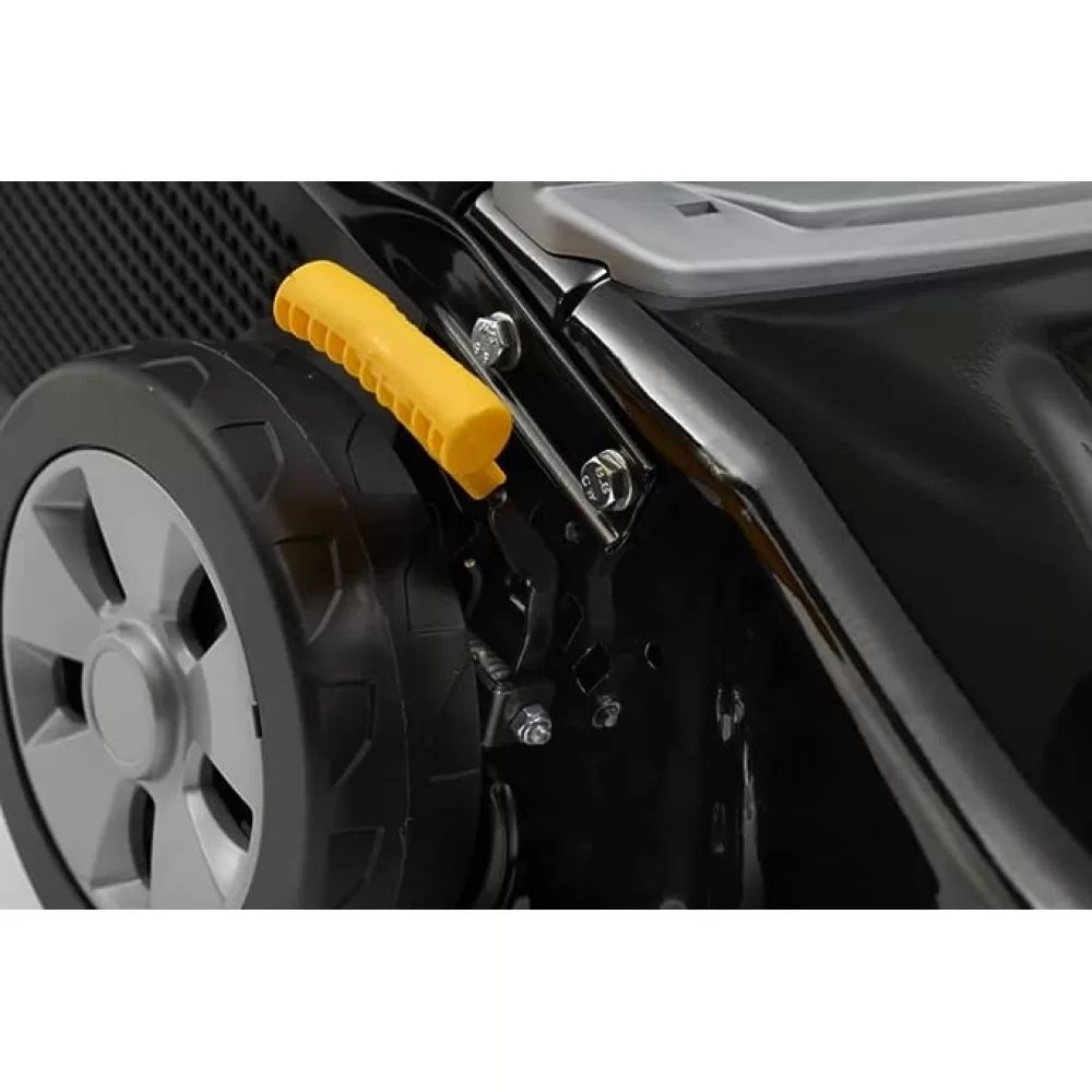 Газонокосилка бензиновая ALPINA AL4 46 SH с двигателем HONDA