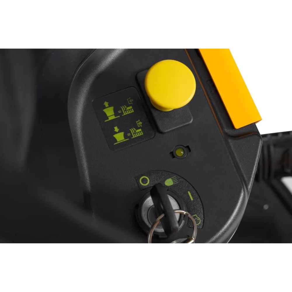 Садовый трактор STIGA Estate 384 M