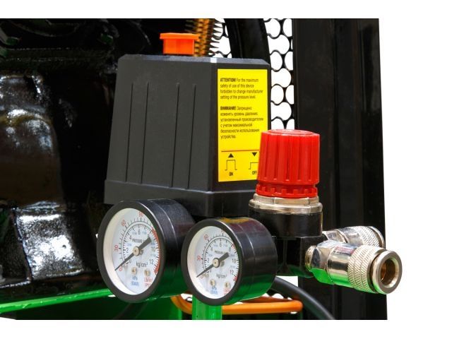 Компрессор ECO AE-705-B1 ременной (380 л/мин, 8 атм, ременной, масляный, ресив. 70 л, 220 В, 2.20 кВт) (AE-705-B1)