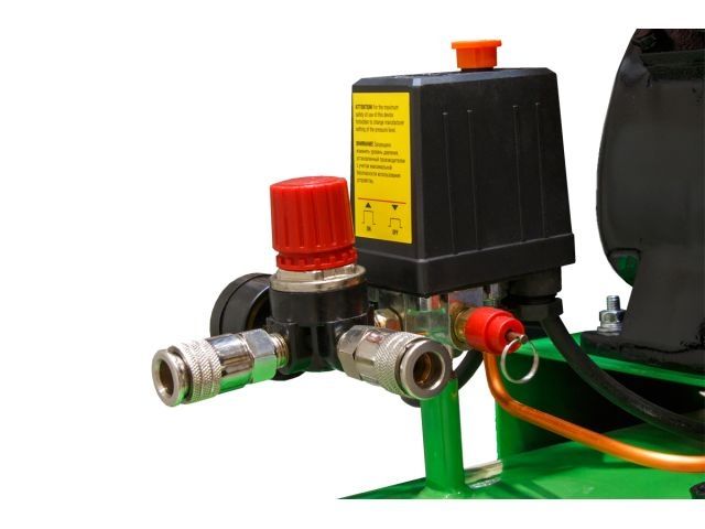 Компрессор ECO AE-705-B1 ременной (380 л/мин, 8 атм, ременной, масляный, ресив. 70 л, 220 В, 2.20 кВт) (AE-705-B1)