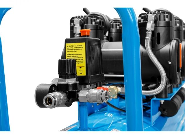 Компрессор DGM AC-6100LD безмасляный (450 л/мин, 8 атм, коаксиальный, безмасляный, электр. блок упр., ресив. 100 л, 230 В, 2,4 кВт) (DG2720-3)