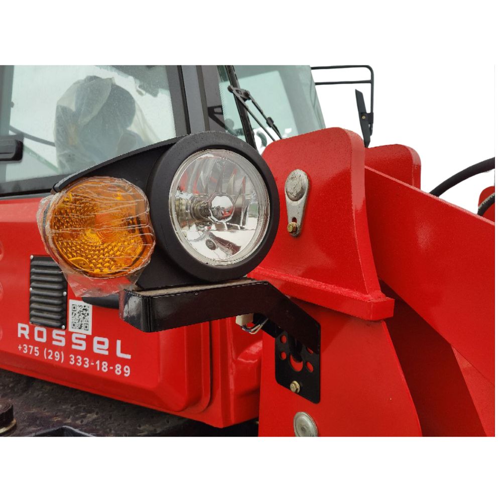 Фронтальный погрузчик Rossel R-1600 