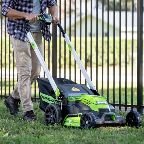 Газонокосилка Greenworks Twin Force GD60LM61 60V (61 см) самоходная аккумуляторная, без АКБ и ЗУ